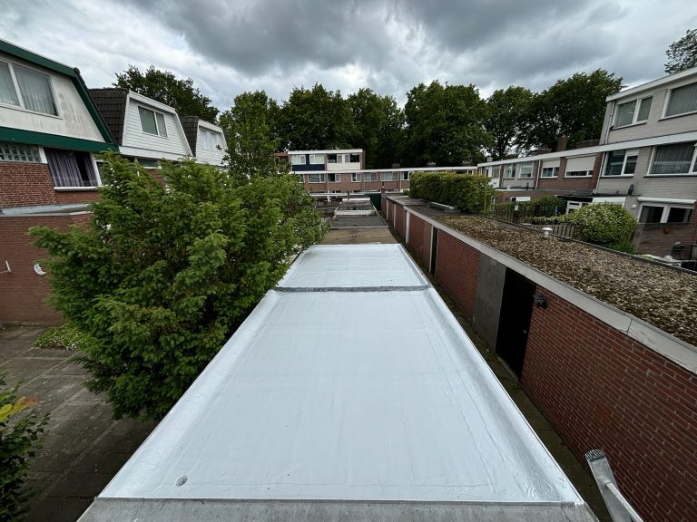 Duurzame dakbedekking garage